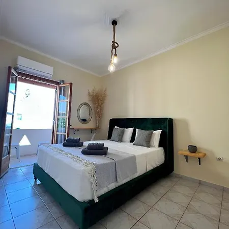 Big House Agios Georgios Naxos بيت للعطل