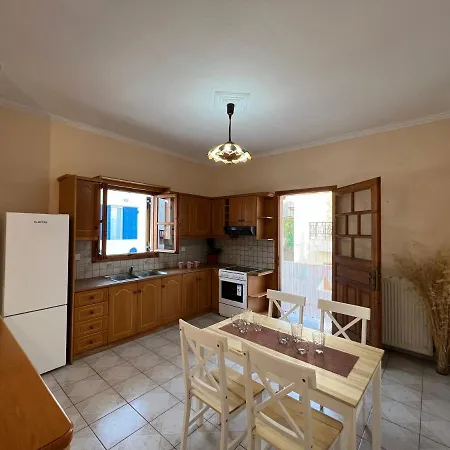 Big House Agios Georgios Naxos *